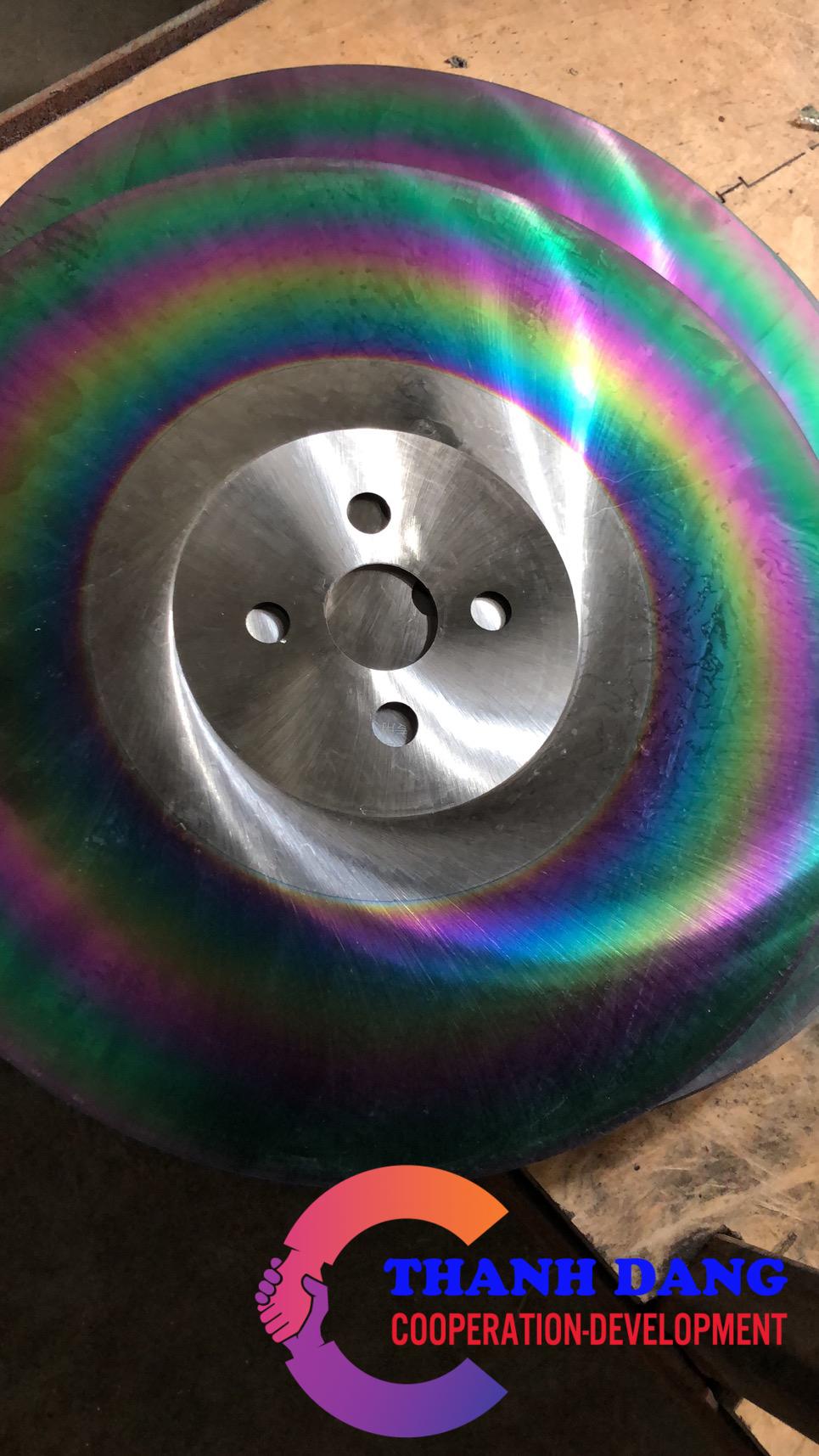 09030ffd3a2c72c4d4d5e38f0c7d80c